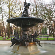 struklaka-Vermanes-darzs