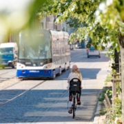 velo-tramvajs-riga